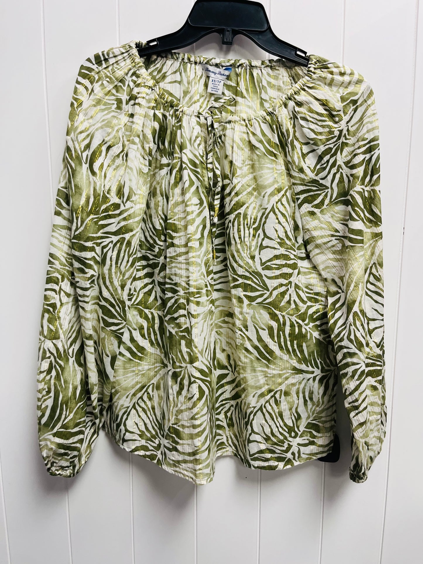 Top Long Sleeve By Tommy Bahama In Green & White, Size: Xs