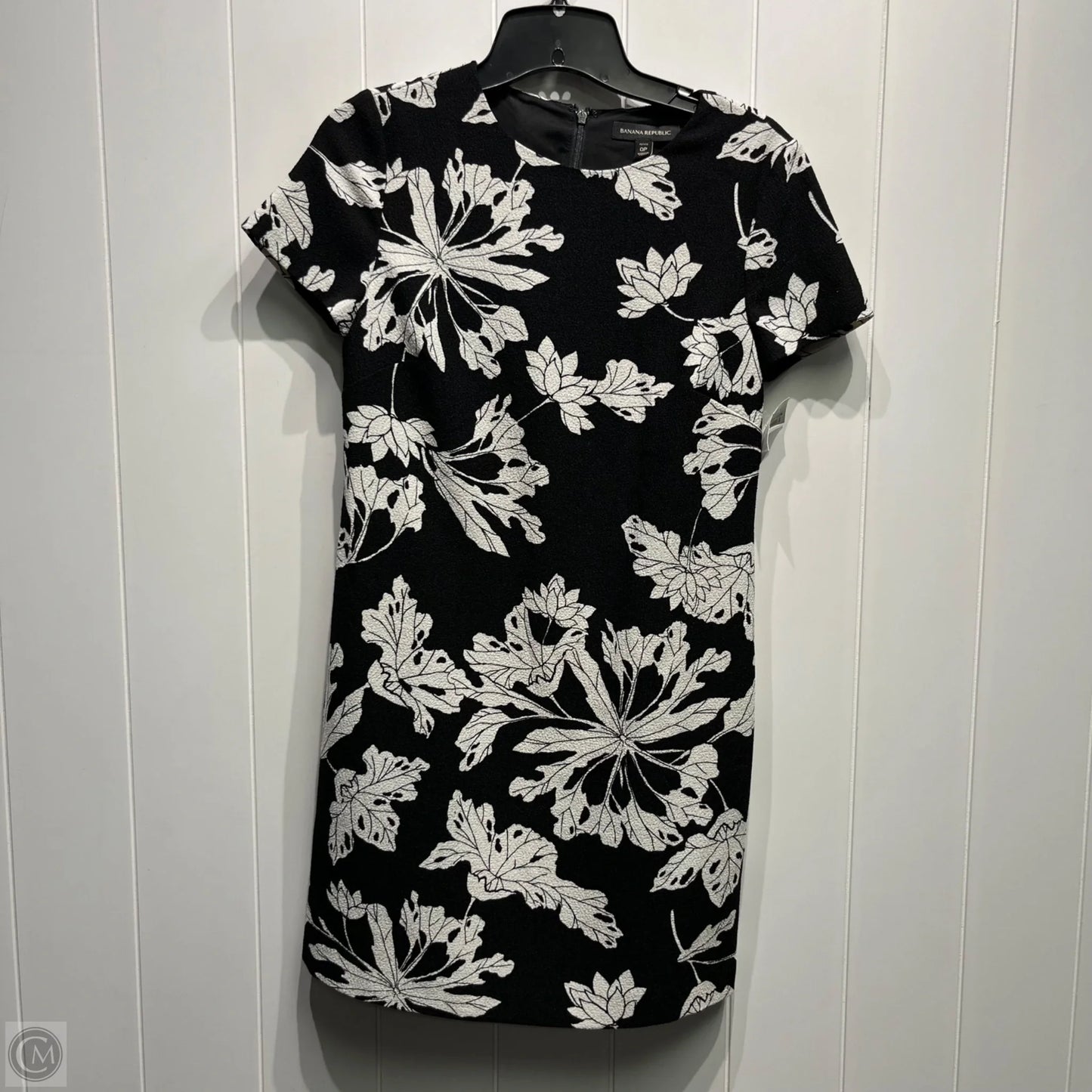 Dress Work By Banana Republic In Black & White, Size: 0