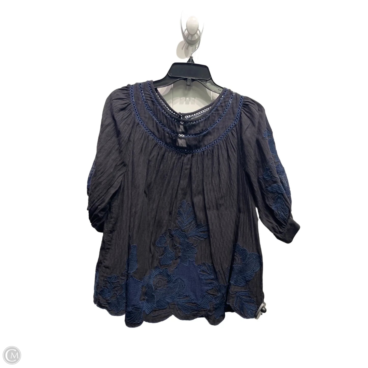 Top Short Sleeve By Anthropologie In Black & Blue, Size: 14