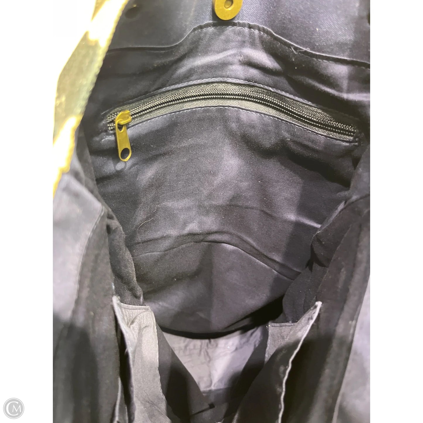 Tote By Clothes Mentor, Size: Medium