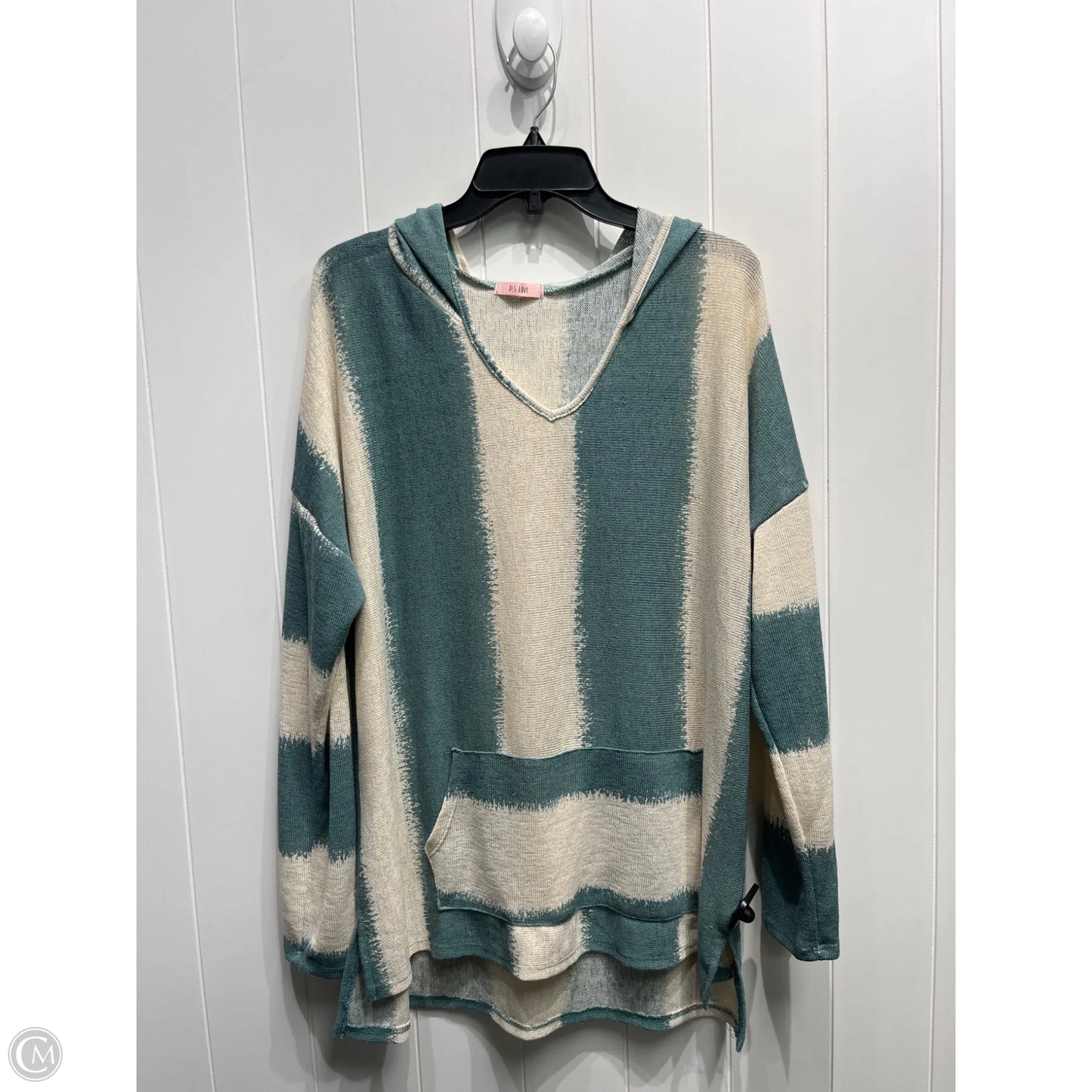 Top Long Sleeve By Clothes Mentor In Cream & Green, Size: 1x