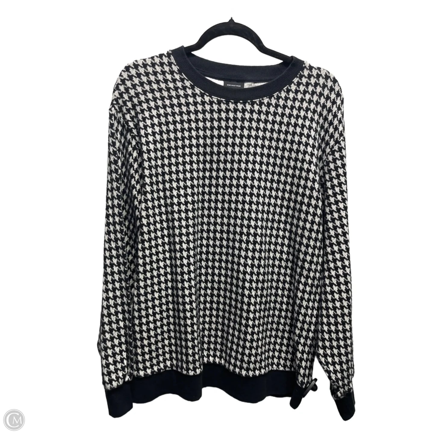 Top Long Sleeve By Who What Wear In Black & White, Size: L