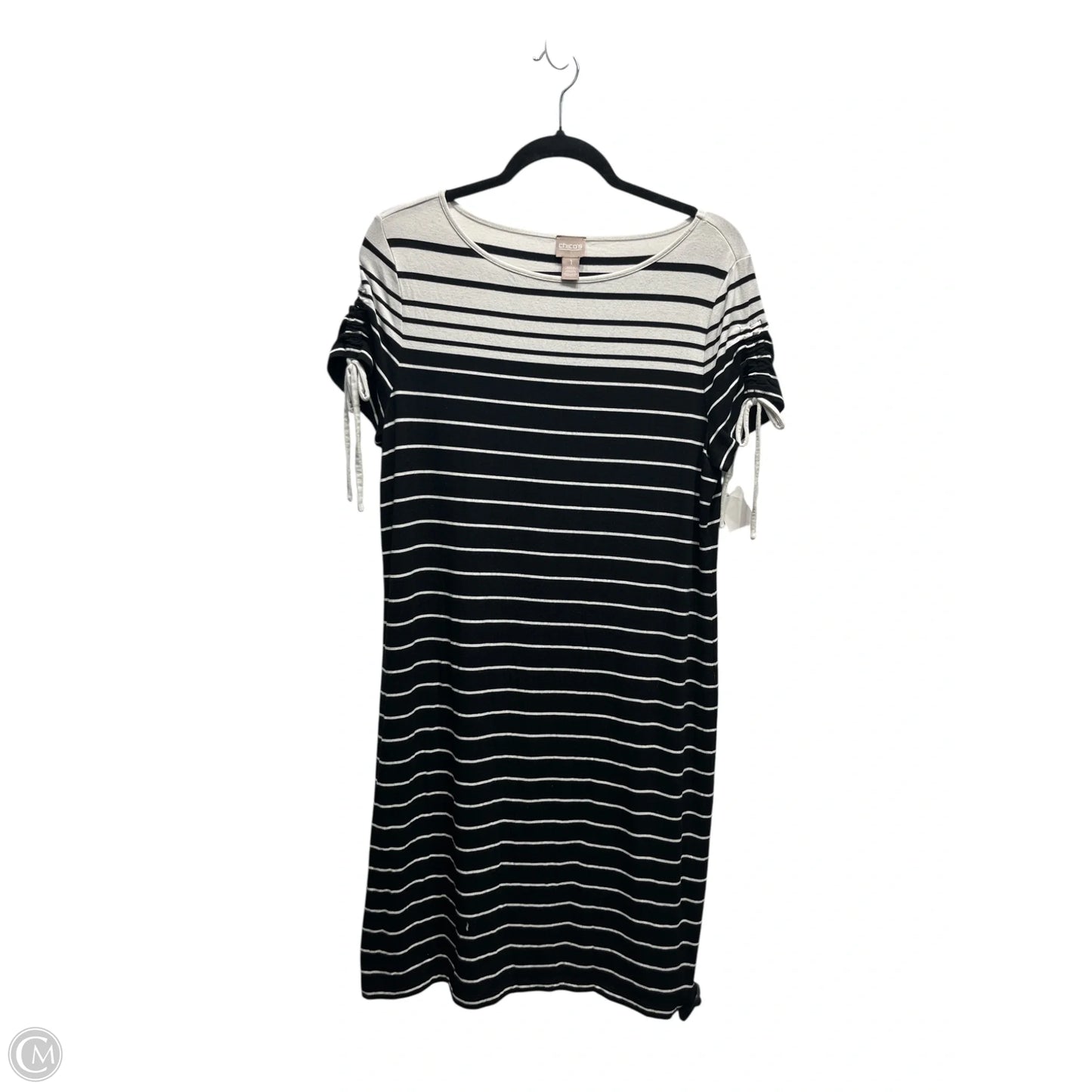 Dress Casual Short By Chicos In Black & White, Size: M