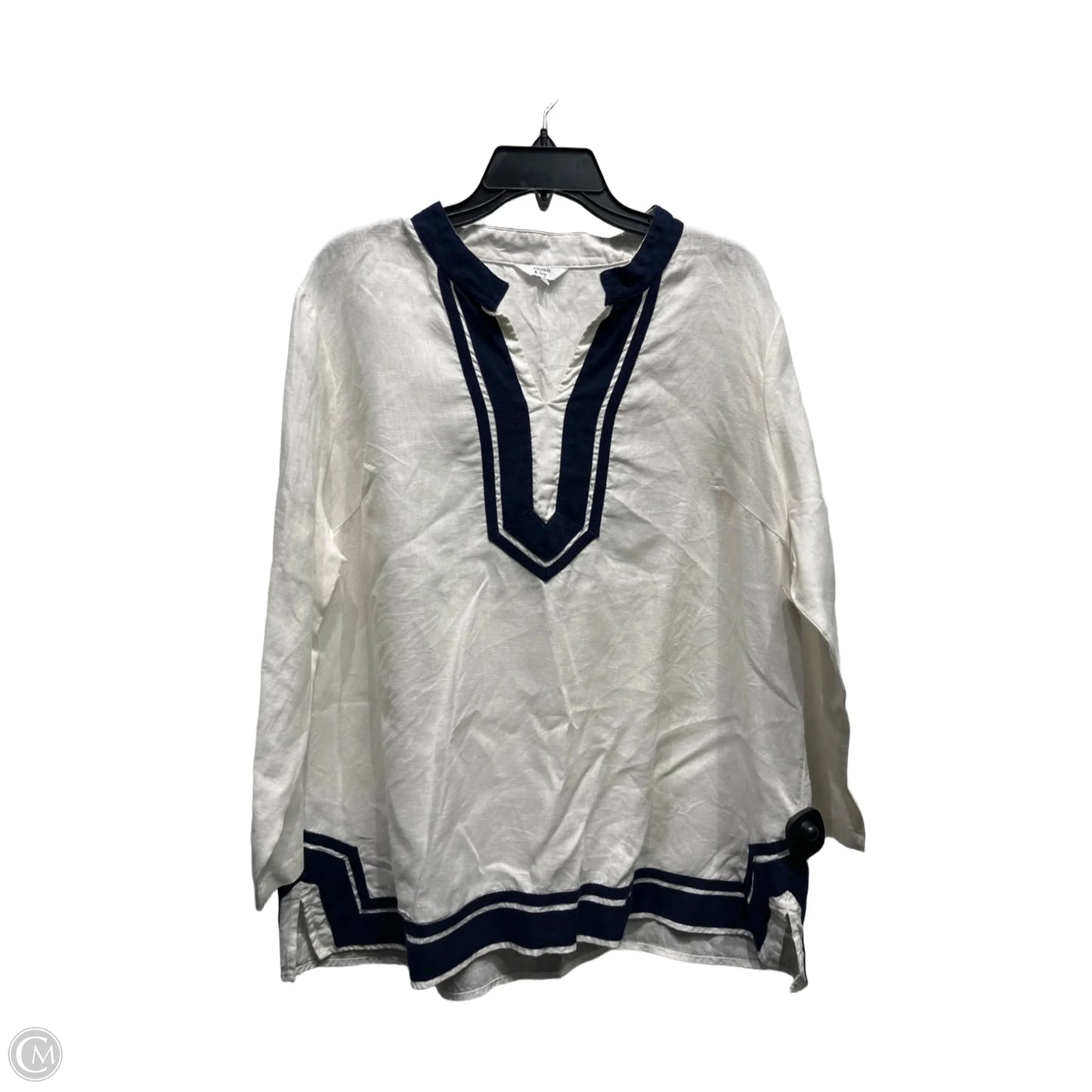 Tote By Crown And Ivy, Size: Small