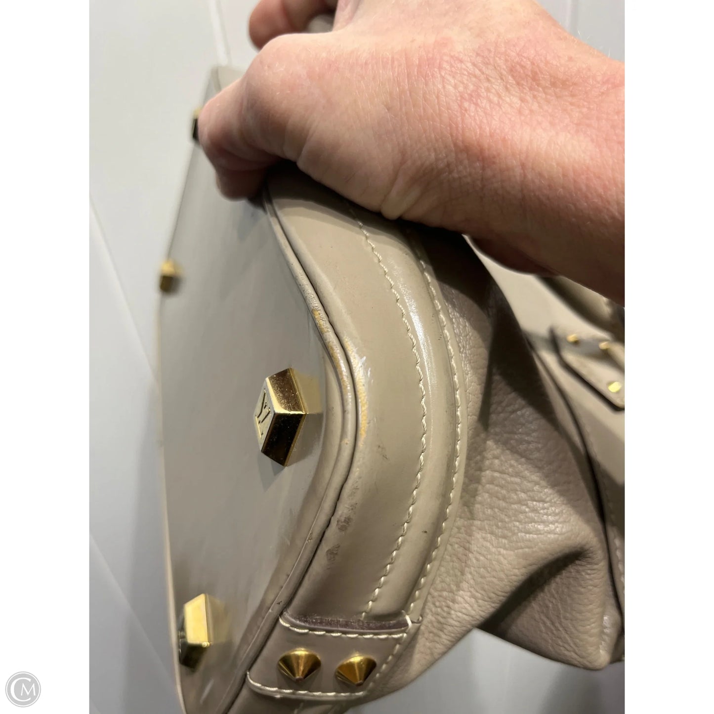 Handbag Luxury Designer By Louis Vuitton, Size: Medium