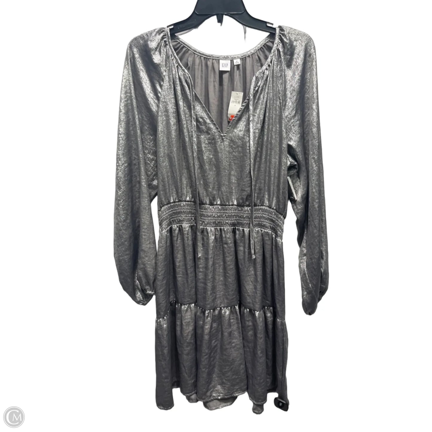 Dress Casual Short By Gap In Silver, Size: M