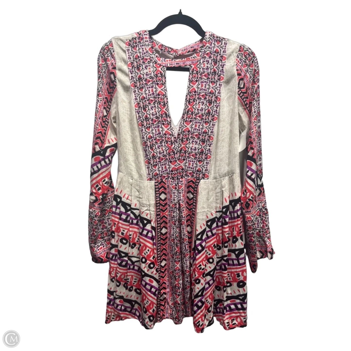 Dress Casual Short By Free People In Red & White, Size: 0