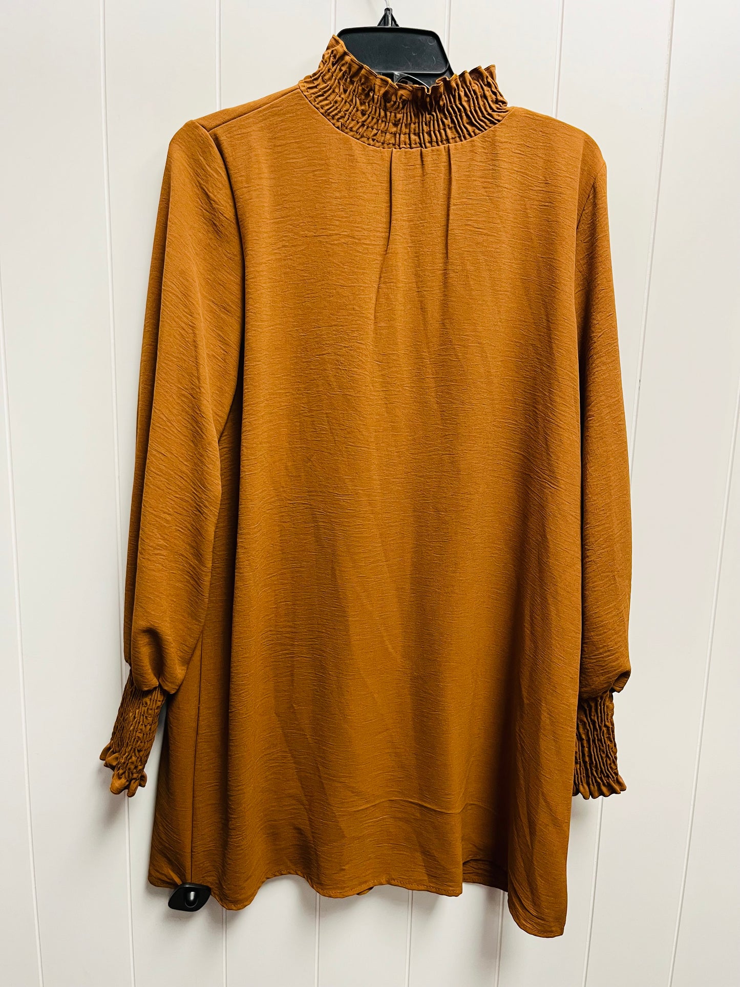 Dress Casual Short By Peace Love World Size: S