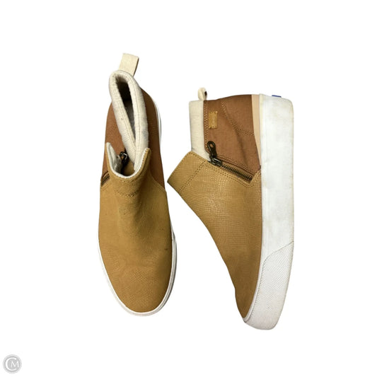 Shoes Flats By Keds In Tan, Size: 9