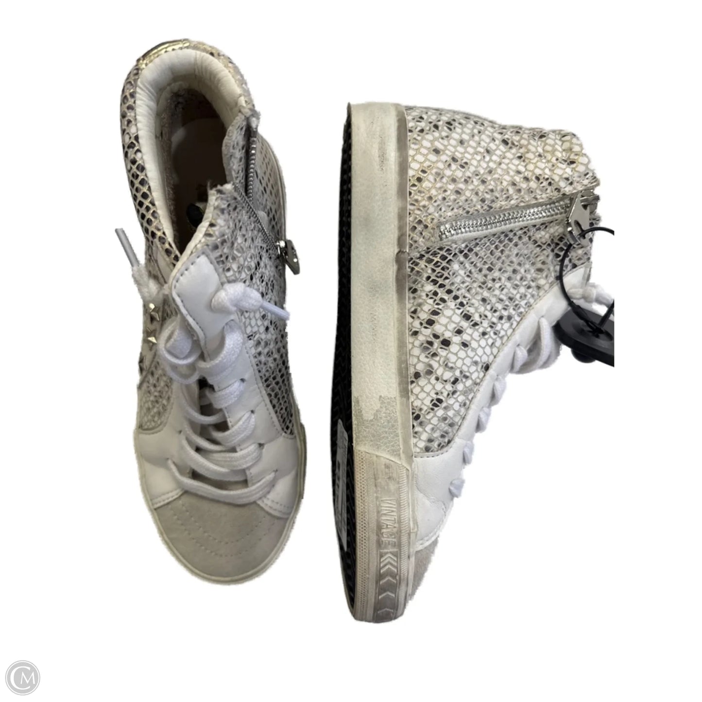 Shoes Sneakers By Vintage Havana In Grey & White, Size: 6.5