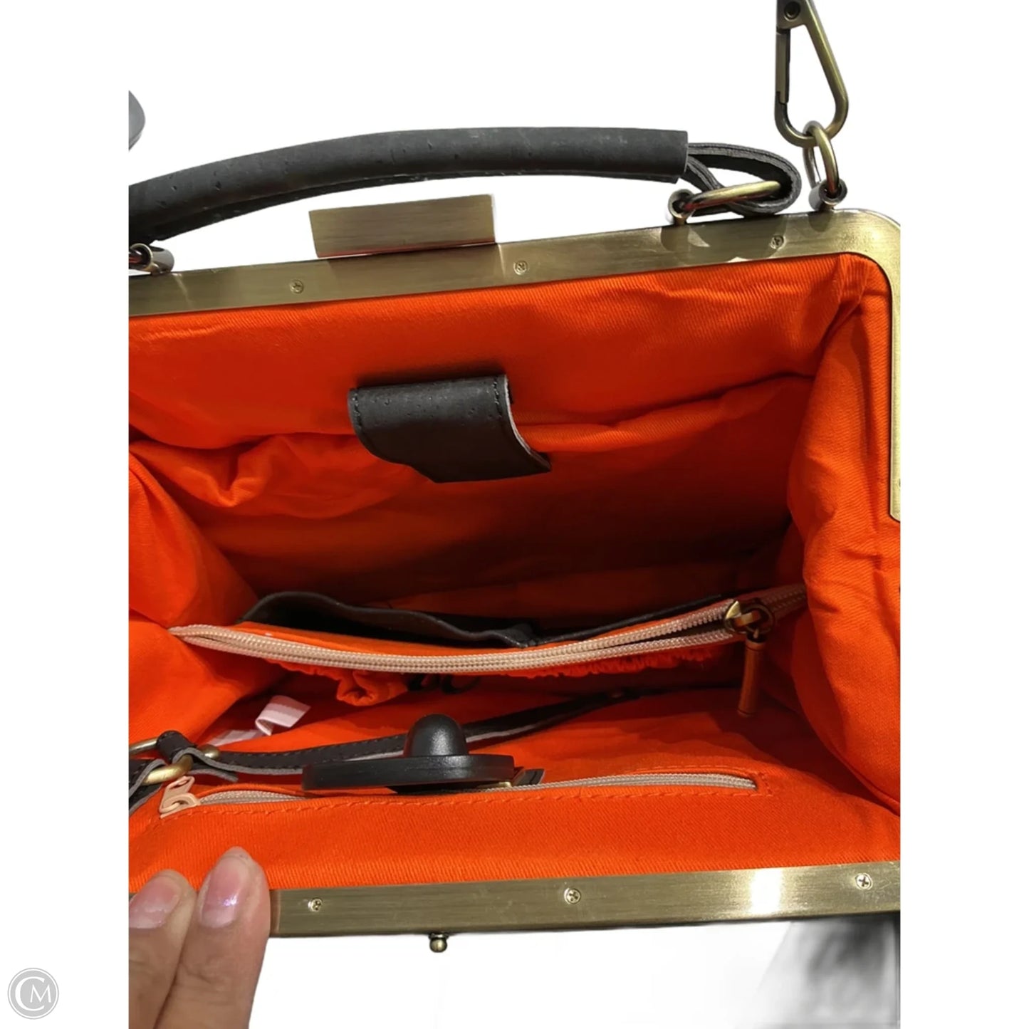 Crossbody By Clothes Mentor, Size: Medium