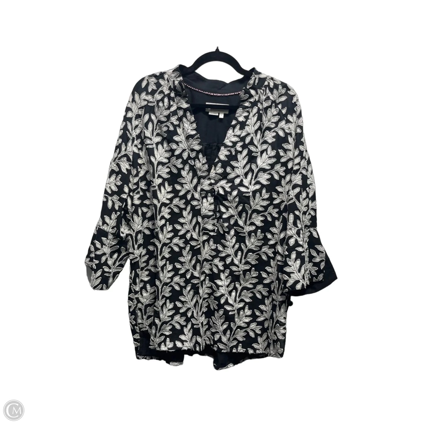 Top 3/4 Sleeve By Anthropologie In Black & White, Size: Xl
