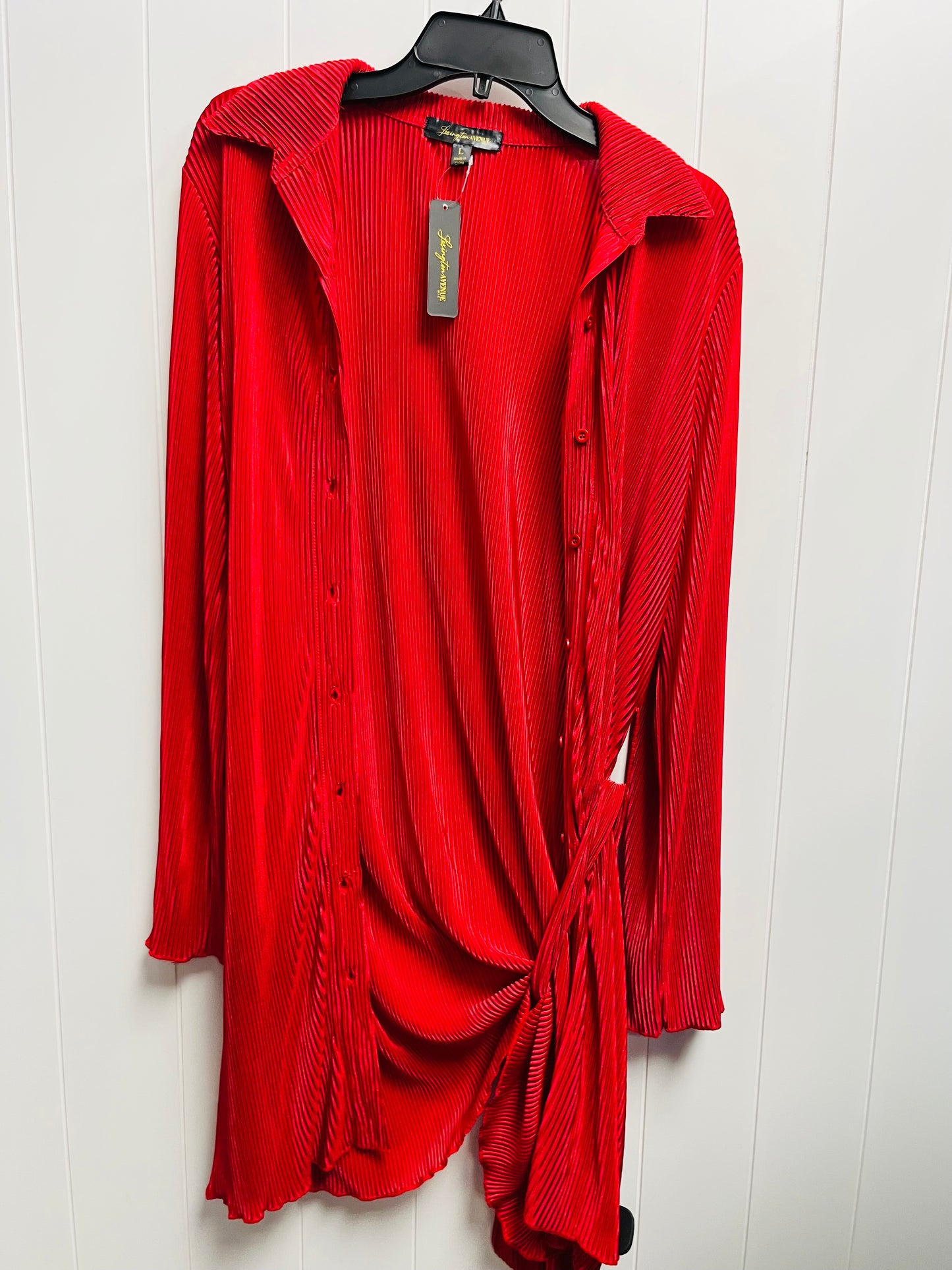 Top Long Sleeve By lexington avenue In Red, Size: L