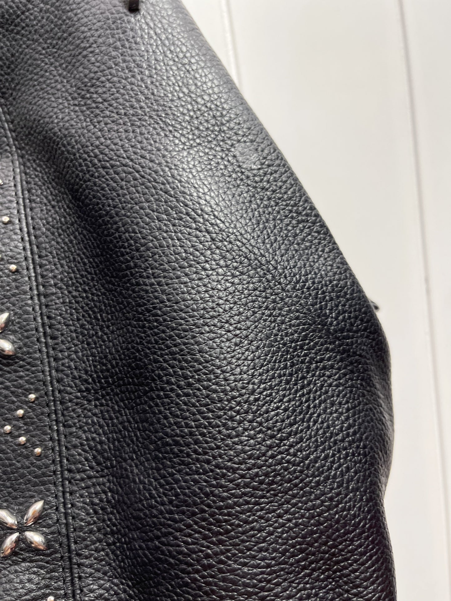 Handbag Designer By Michael Kors  Size: Medium