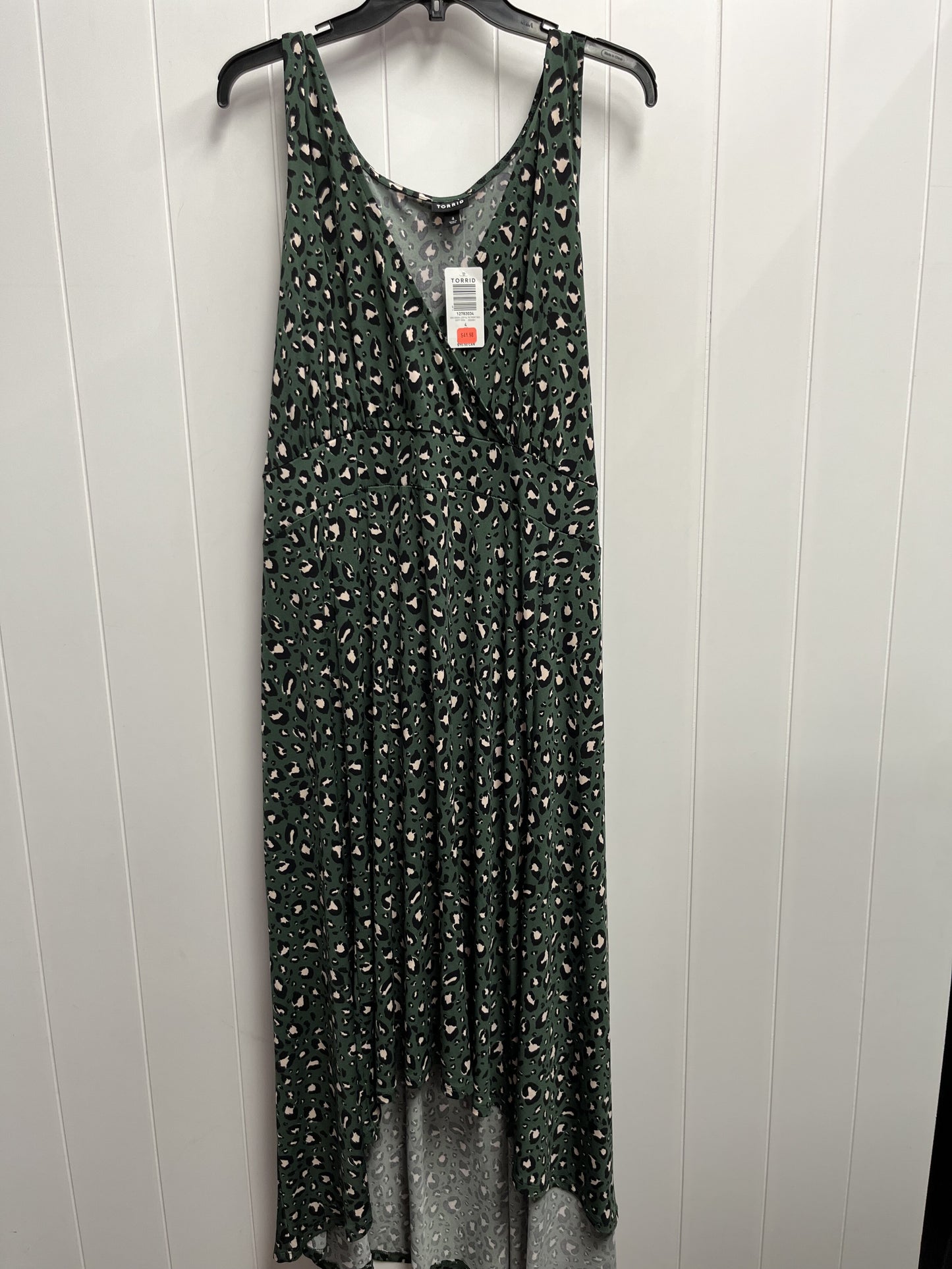 Dress Casual Midi By Torrid  Size: 4x