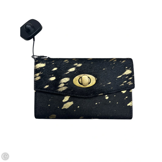 Wallet By Clothes Mentor, Size: Medium