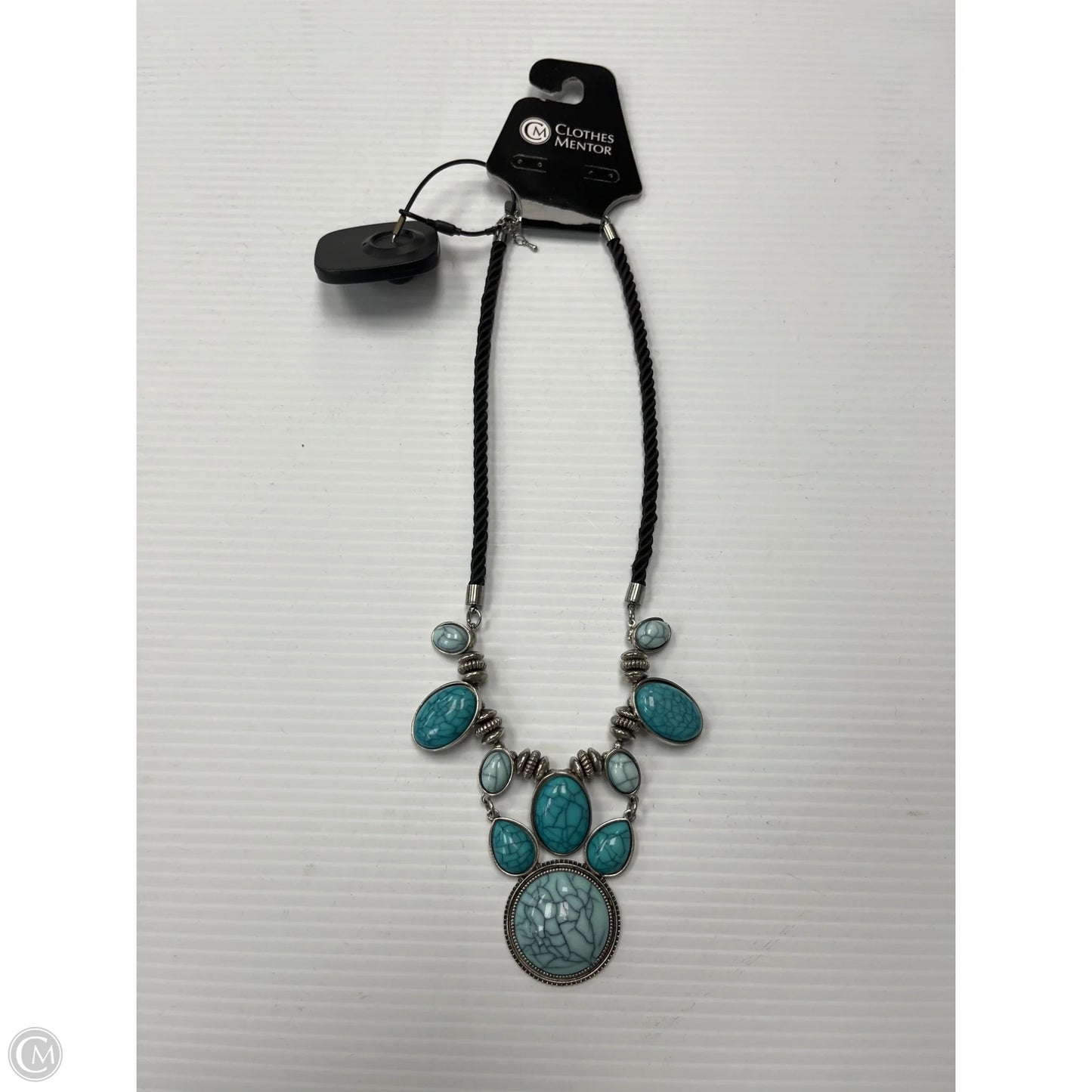 Necklace Statement By Avenue