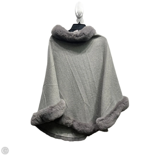 Shawl By Clothes Mentor In Grey, Size: Osfm