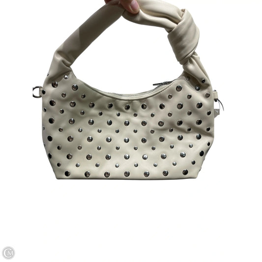 Handbag By Clothes Mentor, Size: Medium