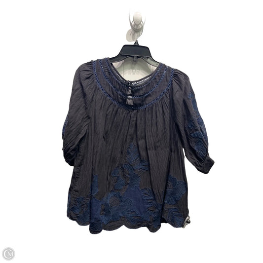 Top Short Sleeve By Anthropologie In Black & Blue, Size: 14