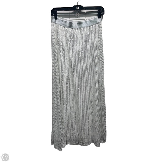 Skirt Maxi By Clothes Mentor In Silver, Size: M
