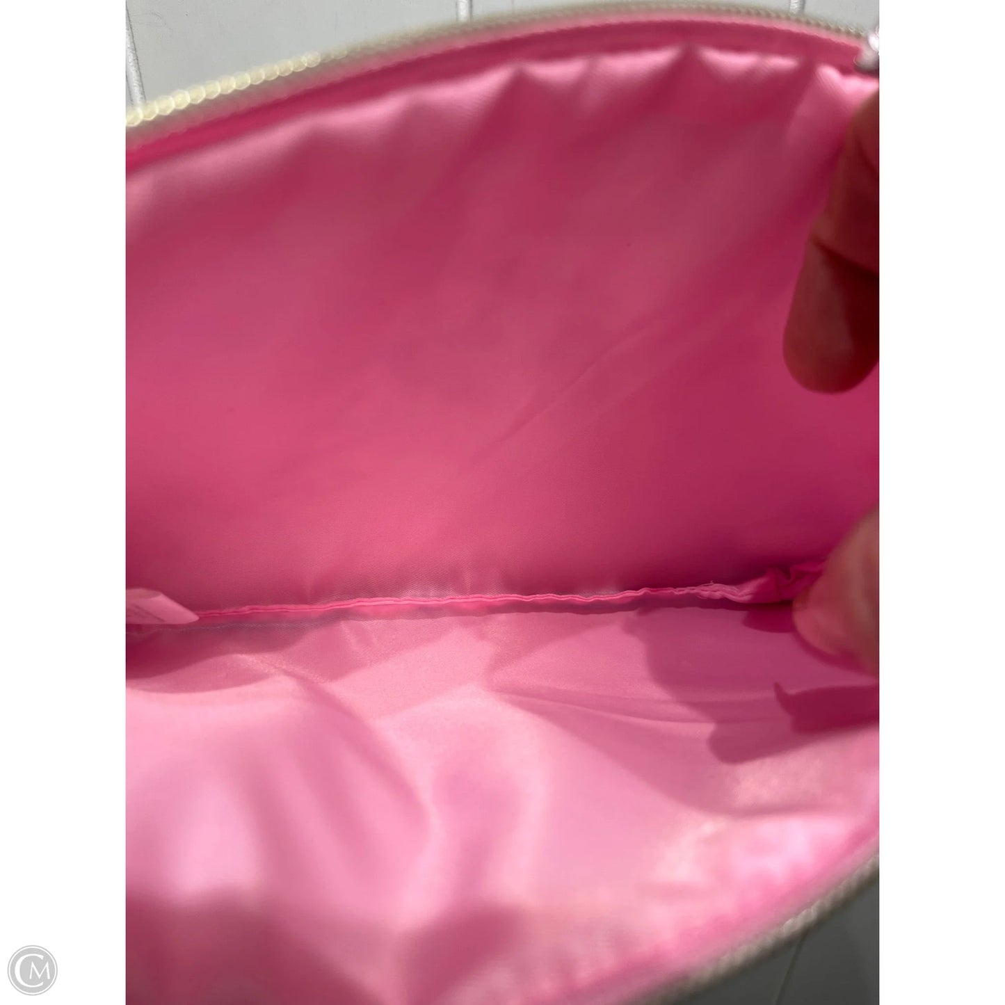 Makeup Bag Designer By Lilly Pulitzer, Size: Medium