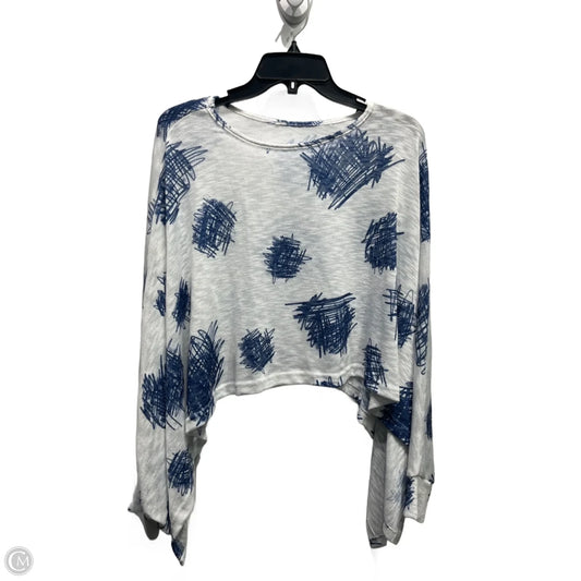 Shawl By Clothes Mentor In Blue & White, Size: Osfm