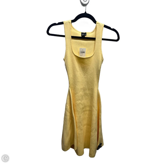 Dress Casual Short By Windsor In Yellow, Size: M