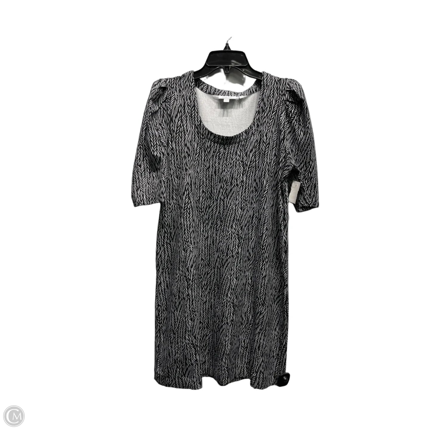 Dress Casual Short By Chicos In Black & White, Size: M