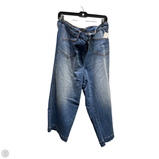 Jeans Cropped By Torrid In Blue Denim, Size: 18