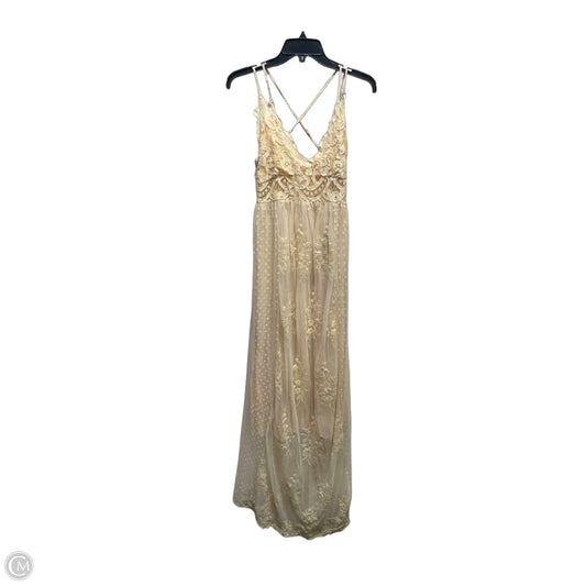 Dress Casual Maxi By magnolia boutique In Cream, Size: M