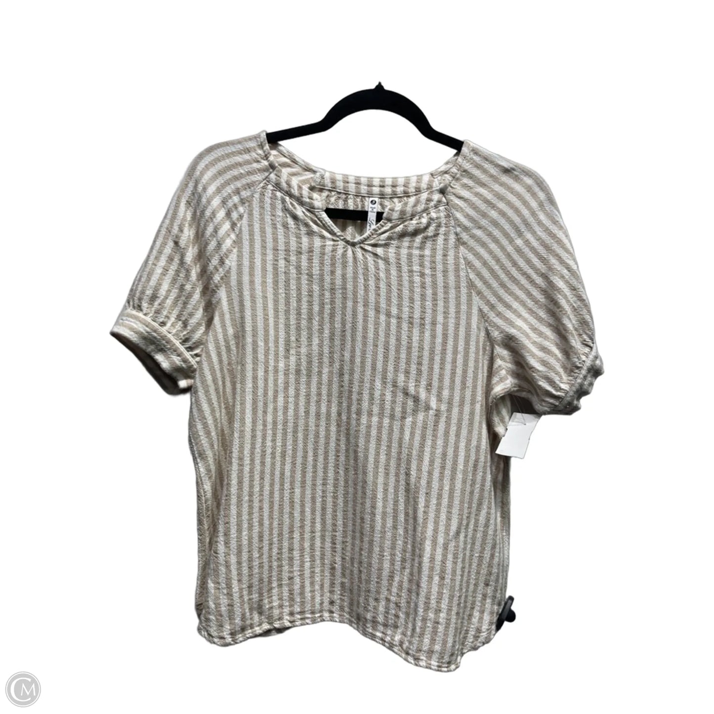 Top Short Sleeve By Leo And Nicole In Tan & White, Size: S