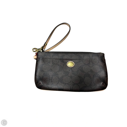Wristlet Designer By Coach, Size: Medium