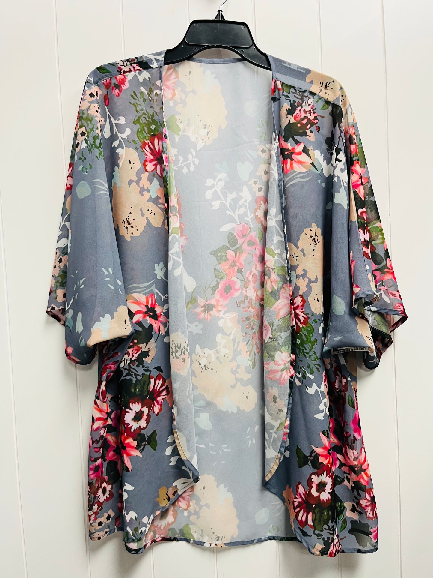 Kimono By Clothes Mentor In Grey & Pink, Size: Onesize