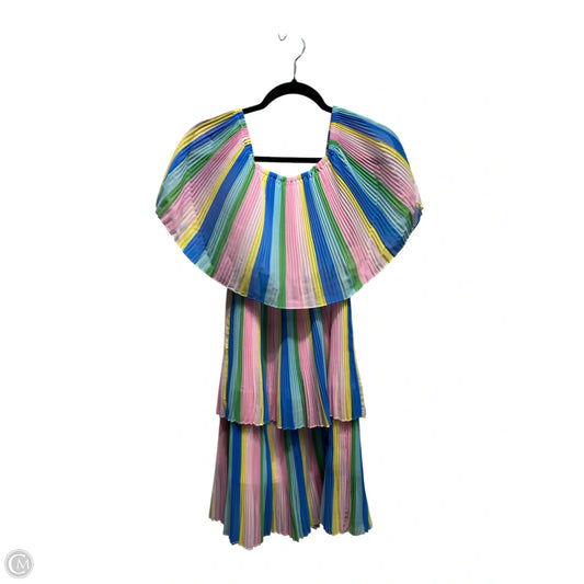Dress Casual Short By Amazon Essentials In Blue & Pink, Size: M
