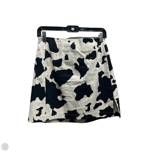 Skirt Mini & Short By Wild Fable In Black & White, Size: 10