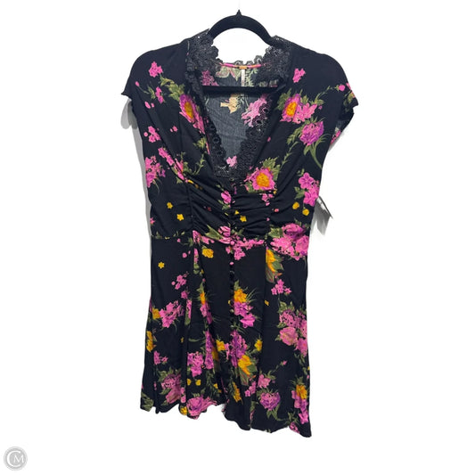 Dress Casual Short By Free People In Black & Pink, Size: 8
