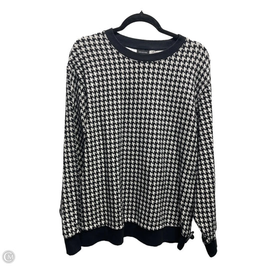 Top Long Sleeve By Who What Wear In Black & White, Size: L