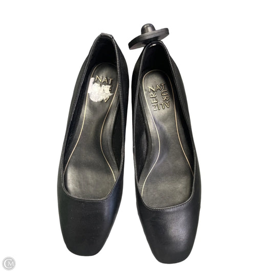 Shoes Flats By Naturalizer In Black, Size: 6