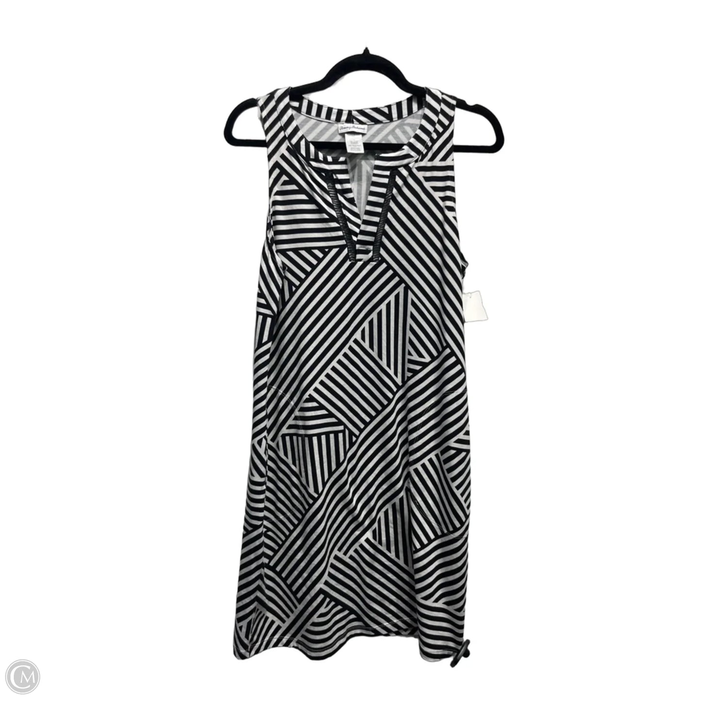 Dress Casual Short By Tommy Bahama In Black & White, Size: S
