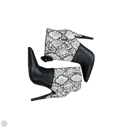 Boots Ankle Heels By Just Fab In Black & White, Size: 7.5