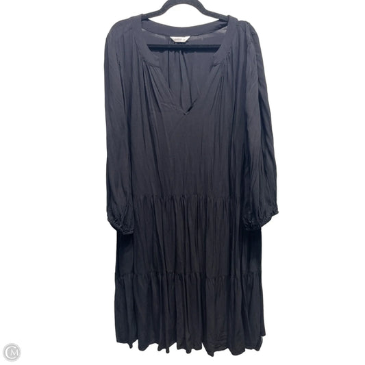 Dress Casual Short By Clothes Mentor In Black, Size: 20