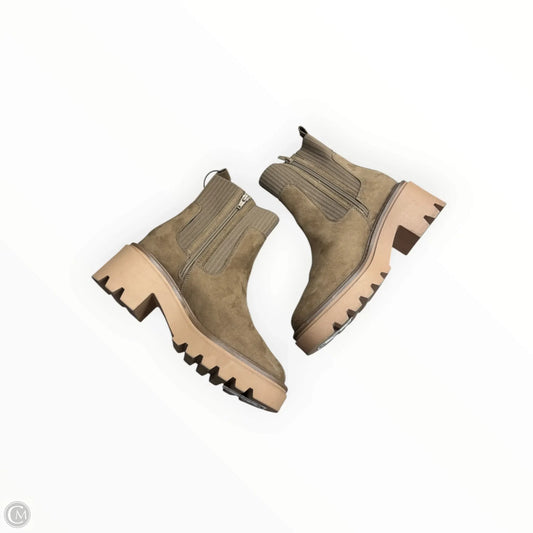 Boots Ankle Flats By Universal Thread In Tan, Size: 9
