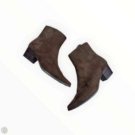 Boots Ankle Flats By Old Navy In Brown, Size: 9