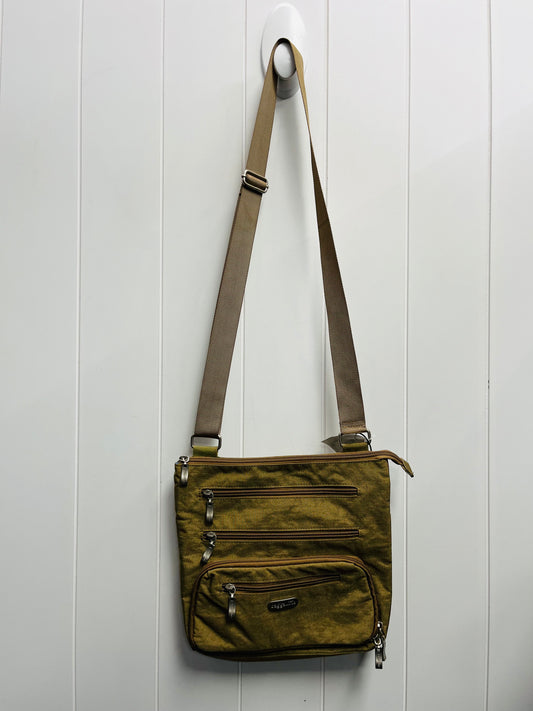 Crossbody By Baggallini, Size: Medium