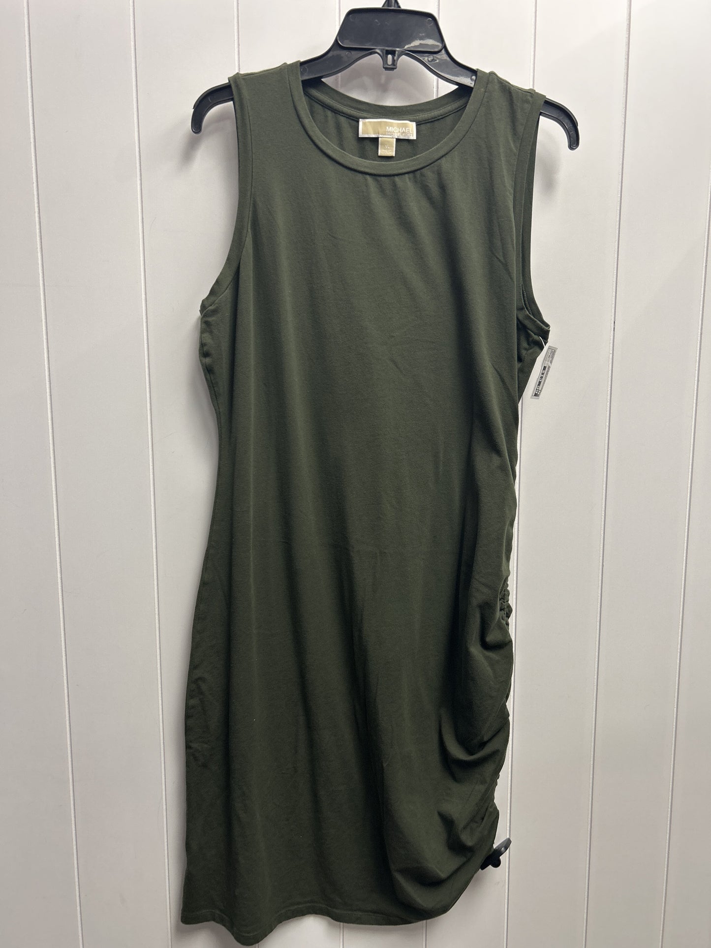 Dress Casual Short By Michael By Michael Kors  Size: Xl