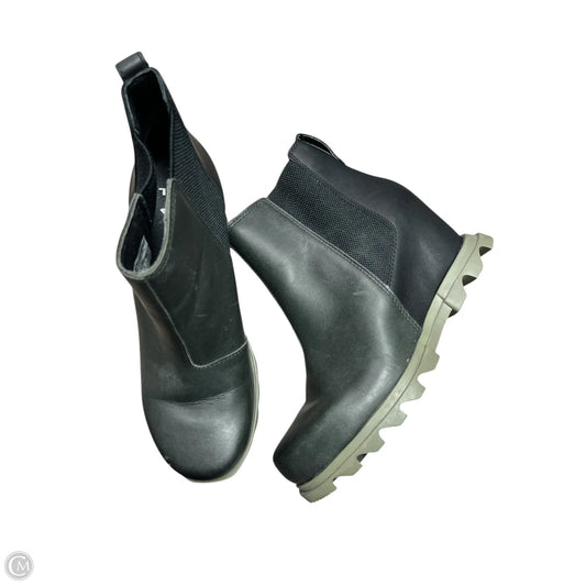 Boots Ankle Flats By Sorel In Green, Size: 8