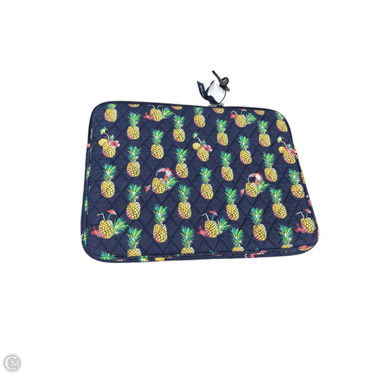 Laptop Sleeve By Vera Bradley, Size: Large