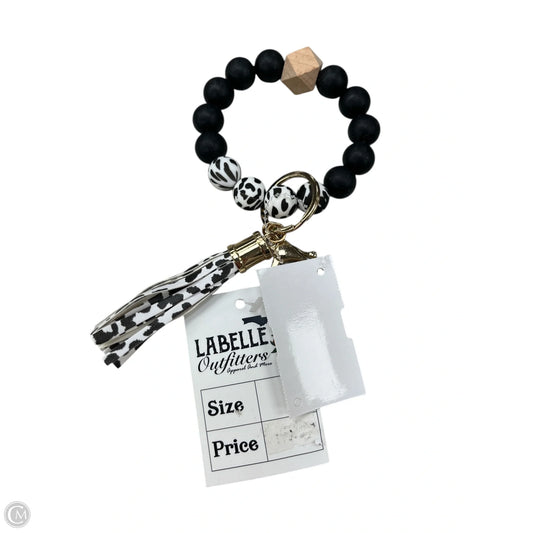 Key Chain By Clothes Mentor, Size: Medium