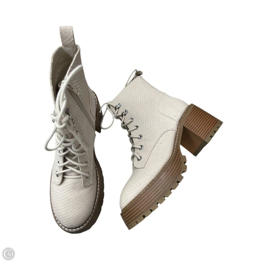 Boots Combat By Mia In Cream, Size: 8